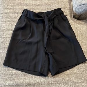 Lululemon athletic/dress shorts